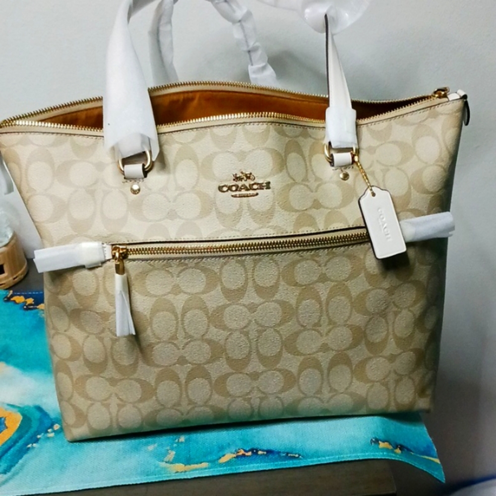 Brand new coach bag